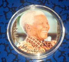 NELSON MANDELA #H933 COLORIZED GOLD PLATED ART ROUND