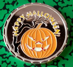 HAPPY HALLOWEEN PUMPKIN WITCH SCENE COLORIZED SILVER/BRASS ART ROUND