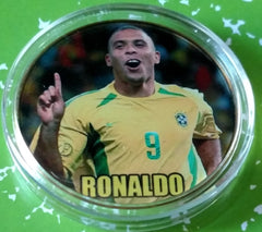 RONALDO BRASIL SOCCER #BXB596 COLORIZED GOLD/BRASS ART ROUND