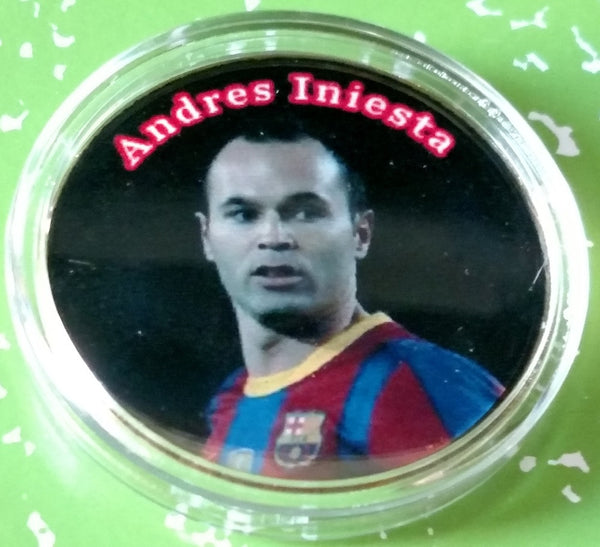 ANDRES INIESTA SOCCER #198611 COLORIZED GOLD/BRASS ART ROUND - 1