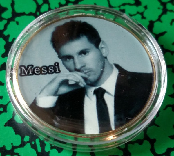 MESSI SOCCER #19868 COLORIZED GOLD/BRASS ART ROUND - 1