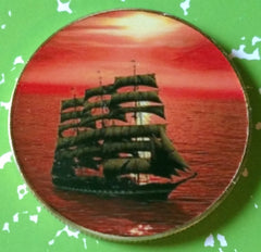 BOAT SHIP #BX743 COLORIZED ART ROUND