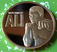MUHAMMAD ALI BOXING CHAMPION OF THE WORLD GLD ART ROUND