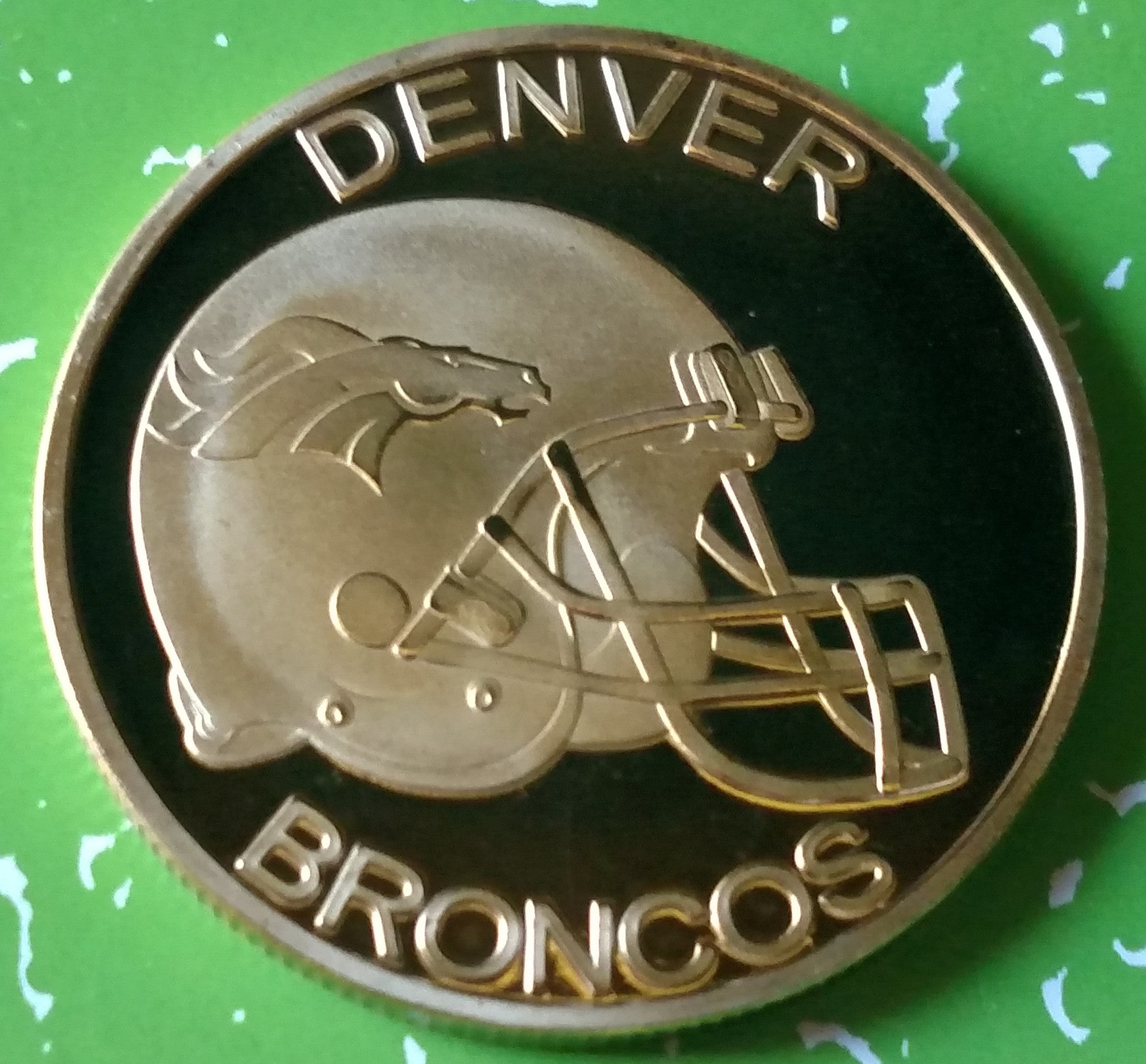 denver gold football helmet NFL DENVER BRONCOS FOOTBALL #1047 GLD ART ROUND – Vintage Collections and Imports