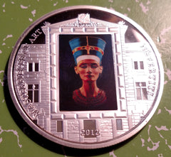 EGYPTIAN NEFERTITI MASTERPIECE REPLICA HUGE COLORIZED ART ROUND
